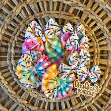 Load image into Gallery viewer, Affirmation Crayons | Back To School
